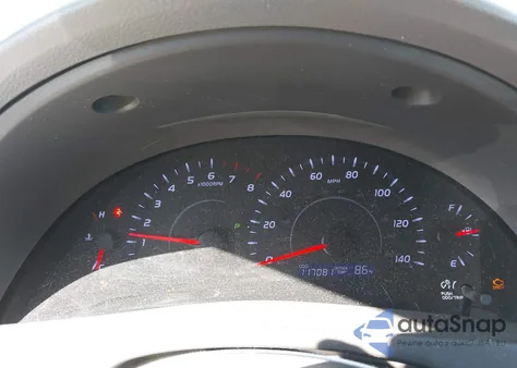 2010 Toyota Camry Le z USA, uszkodzony, nr VIN 4T1BF3EK9AU054969